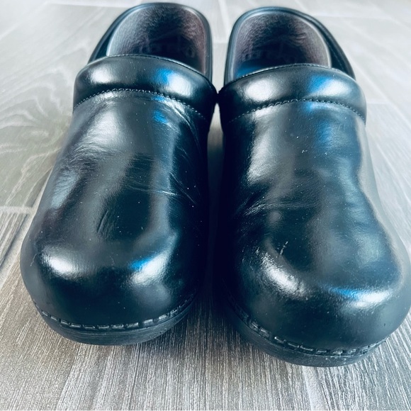 Dansko XP 2.0 Black Leather Slip On Clogs Shoes Size 38 US 7-7.5 - Picture 8 of 14